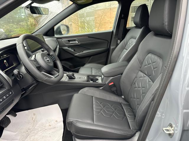 Nissan / Qashqai / Grau / / / FACELIFT+360&deg;KAMERA+ACC+PDC+EL. HECKKL. 