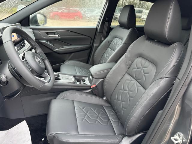 Nissan / Qashqai / Grau / / / FACELIFT+360&deg;KAMERA+ACC+PDC+EL. HECKKL. 