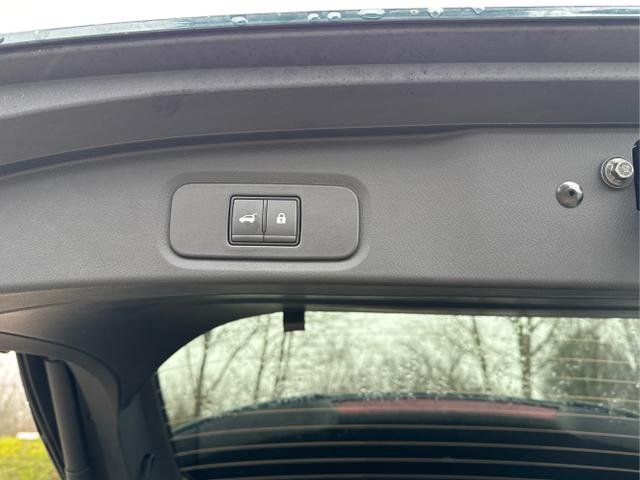 Nissan / Qashqai / Blau / / / FACELIFT+360&deg;KAMERA+ACC+PDC+EL. HECKKL. 