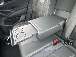 Volkswagen Tiguan R-Line People PLUG-IN+PANO+AHK+HD MATRIX+NAVI+BLACK STYLE+20"LM+ACC 