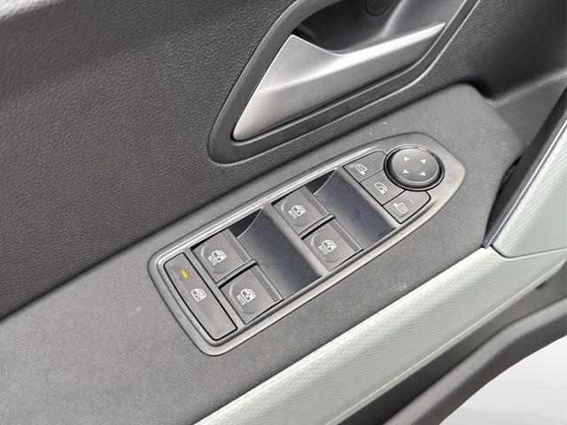 Dacia / Bigster / Gelb / / / 