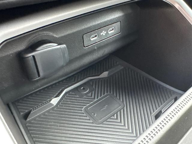 Dacia / Bigster / Gelb / / / 