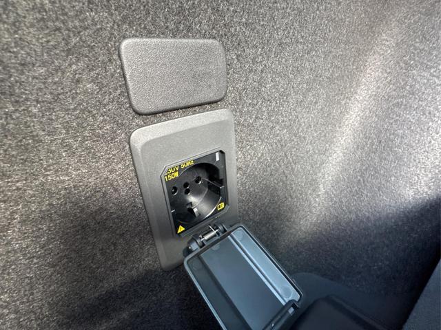 Cupra / Leon Sportstourer / Gelb / / / 