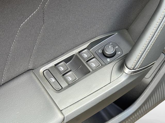 Cupra / Leon Sportstourer / Gelb / / / 