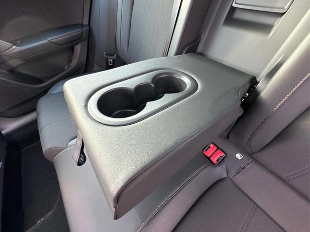 Cupra / Leon Sportstourer / Gelb / / / 