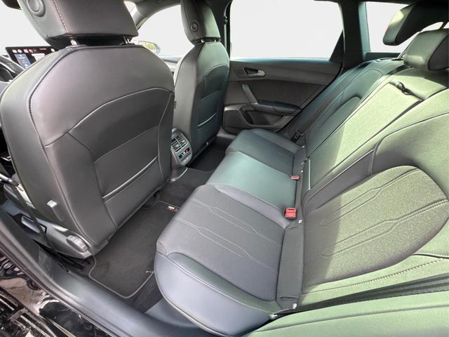 Cupra / Leon Sportstourer / Gelb / / / 