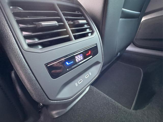 Cupra / Leon Sportstourer / Gelb / / / 