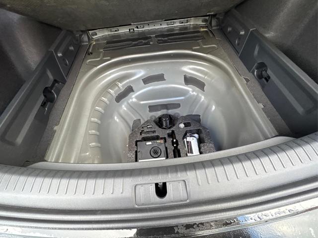 Cupra / Leon Sportstourer / Gelb / / / 