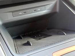 Cupra Leon Sportstourer ST eHK+KAMERA+SHZ+ACC+LED+18" LM+PDC 