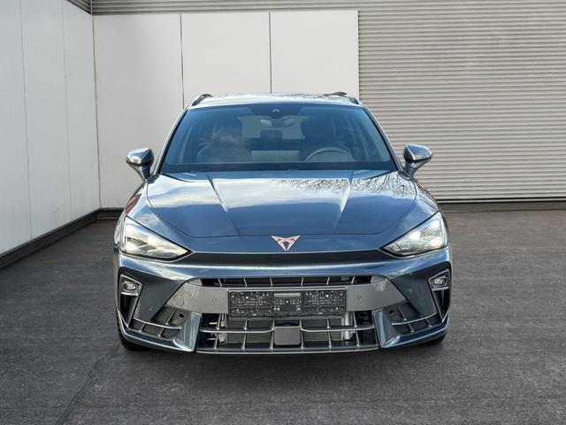 Cupra / Leon Sportstourer / Gelb / / / , Beispielbilder, ggf. teilweise mit Sonderausstattung