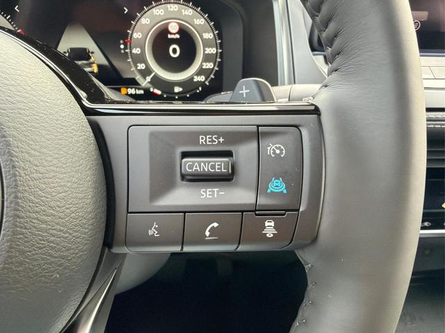 Nissan / Qashqai / Grau / / / FACELIFT+360&deg;KAMERA+ACC+PDC+EL. HECKKL. 