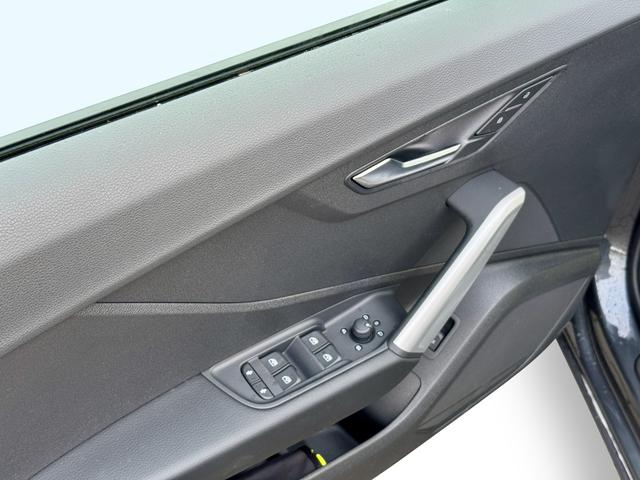 Beispielbilder, ggf. teilweise mit Sonderausstattung