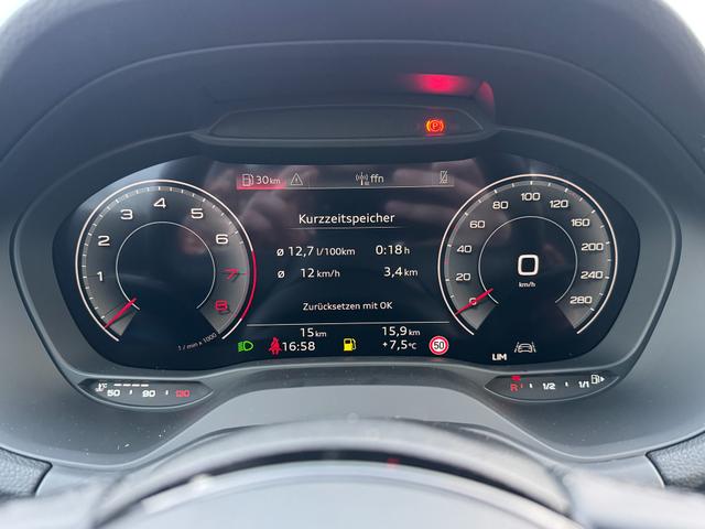 Beispielbilder, ggf. teilweise mit Sonderausstattung