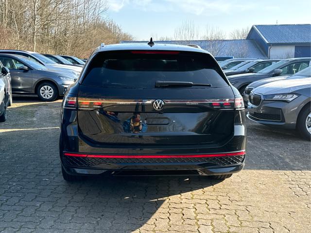 Volkswagen / Passat Variant / Schwarz / / / 4WD+PANO+AHK+HARMAN+NAVI+HUD+Matrix+ACC, Beispielbilder, ggf. teilweise mit Sonderausstattung