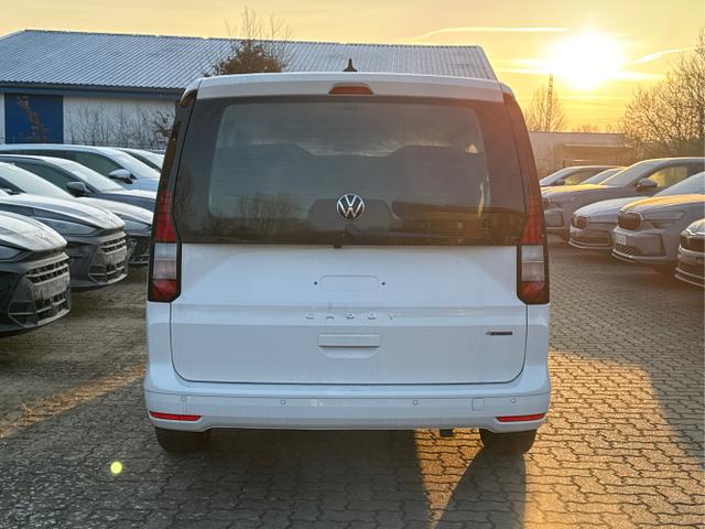 Volkswagen / Caddy Maxi / Wei&szlig; / / / Caddy Maxi 4x4 +KAMERA+AHK+SHZ+PDC+ LANE ASSIST+ DAB+