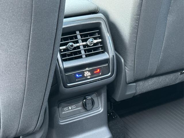 Skoda / Kodiaq / Grau / / / 4x4+PANO+AHK+MATRIX+KAMERA+eHK+19ALU, Beispielbilder