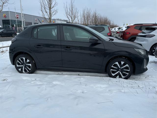 Peugeot / 208 / Schwarz / / / MAN6+SHZ+LED+PDC+TEMPOMAT