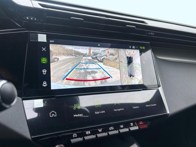 Beispielbilder, ggf. teilweise mit Sonderausstattung