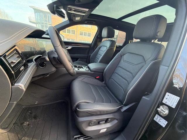 Volkswagen / Touareg / Schwarz / / / 4M+PANO+AHK+20LM+HUD+IQ.-MATRIX-LED, Beispielbilder