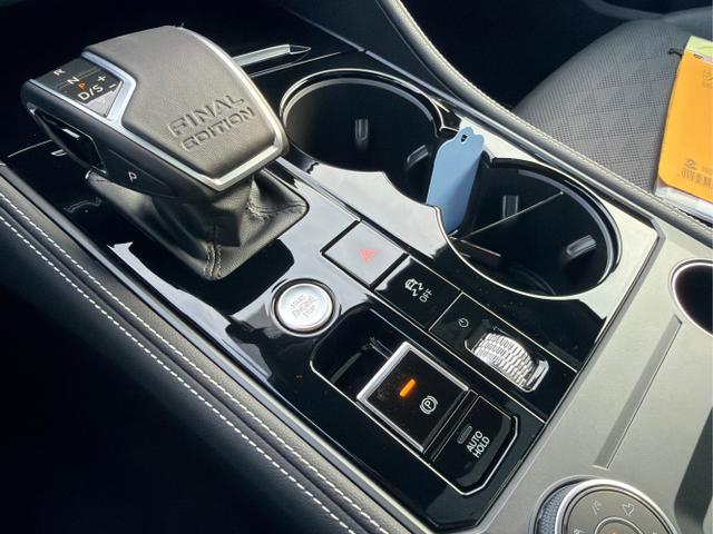 Volkswagen / Touareg / Grau / / / 4M+PANO+AHK+20LM+HUD+IQ.-MATRIX-LED, Beispielbilder