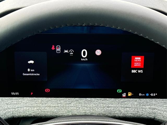 Skoda / Superb Combi / / / / DSG+AHK+NAVI+EL. HECKKL.+SHZ V+H+KAMERA+LED, Beispielbilder, ggf. teilweise mit Sonderausstattung