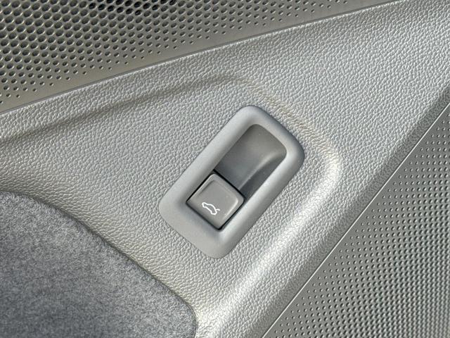 Skoda / Superb Combi / / / / DSG+AHK+NAVI+EL. HECKKL.+SHZ V+H+KAMERA+LED, Beispielbilder, ggf. teilweise mit Sonderausstattung