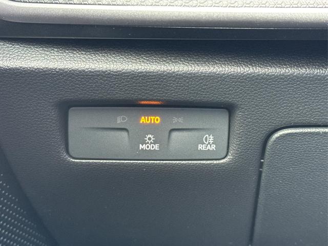 Skoda / Superb Combi / / / / DSG+AHK+NAVI+EL. HECKKL.+SHZ V+H+KAMERA+LED, Beispielbilder, ggf. teilweise mit Sonderausstattung