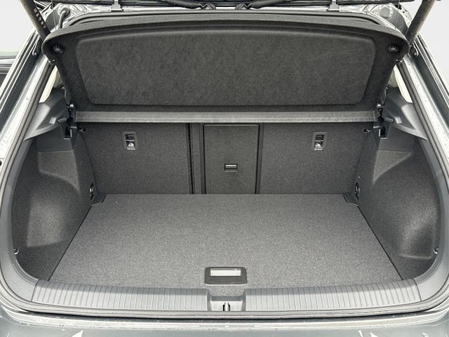 Volkswagen / T-Roc / / / / MATRIX LED+ KAMERA+ EL. HECKKL.+PDC+SHZ, Beispielbilder, ggf. teilweise mit Sonderausstattung