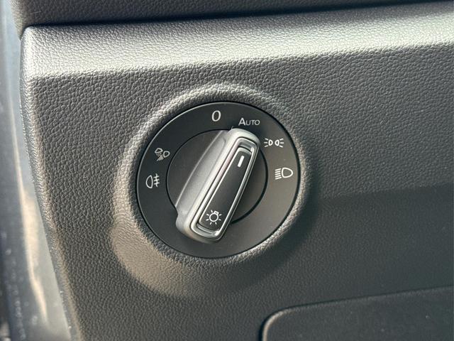 Volkswagen / T-Roc / / / / MATRIX LED+ KAMERA+ EL. HECKKL.+PDC+SHZ, Beispielbilder, ggf. teilweise mit Sonderausstattung