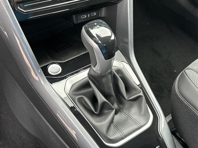 Volkswagen / T-Roc / / / / MATRIX LED+ KAMERA+ EL. HECKKL.+PDC+SHZ, Beispielbilder, ggf. teilweise mit Sonderausstattung