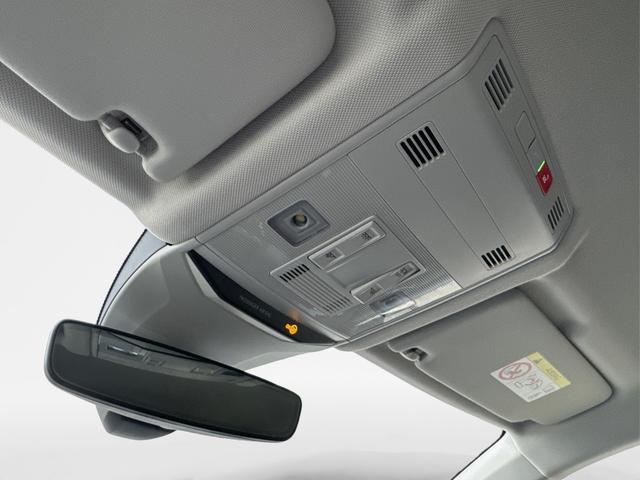 Volkswagen / T-Roc / / / / MATRIX LED+ KAMERA+ EL. HECKKL.+PDC+SHZ, Beispielbilder, ggf. teilweise mit Sonderausstattung