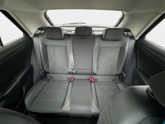 Volkswagen / T-Roc / / / / MATRIX LED+ KAMERA+ EL. HECKKL.+PDC+SHZ, Beispielbilder, ggf. teilweise mit Sonderausstattung