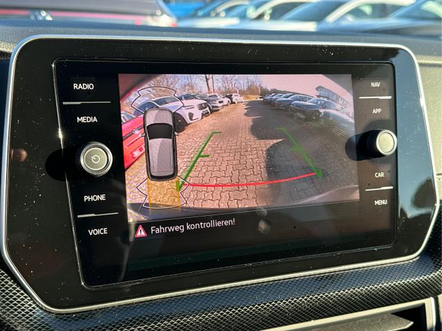 Volkswagen / T-Cross / / / / NAVI+SHZ+MATRIX+ACC+KAMERA+18'' ALU, Beispielbilder