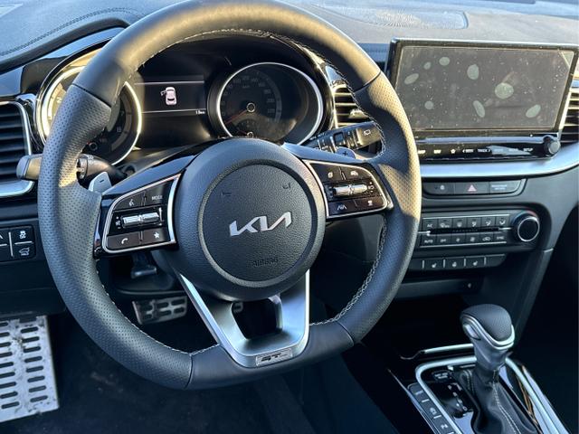 Kia / XCeed / Grau / / / ACC+SHZ+eHK+KAMERA+NAVI+LED+18 ALU, Beispielbilder