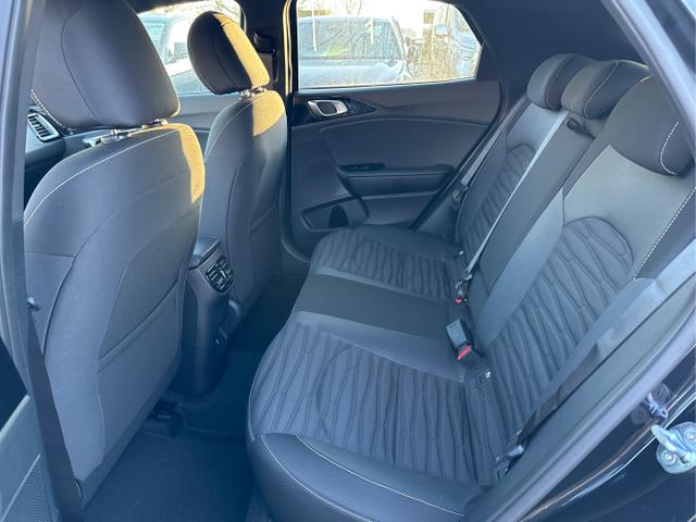 Kia / XCeed / Schwarz / / / ACC+SHZ+eHK+KAMERA+NAVI+LED+18 ALU, Beispielbilder