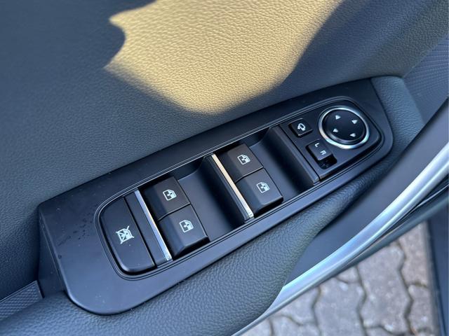 Kia / XCeed / Schwarz / / / ACC+SHZ+eHK+KAMERA+NAVI+LED+18 ALU, Beispielbilder