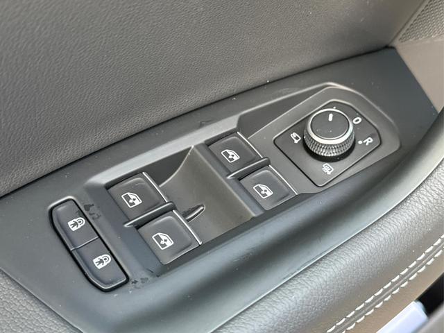 Volkswagen / Touareg / / / / , Beispielbilder, ggf. teilweise mit Sonderausstattung