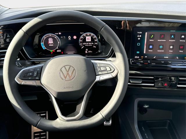 Volkswagen / Caddy Maxi / / / / Caddy Maxi NAVI+AHK+SHZ+LED+ KAMERA+PDC+ LANE ASSIST