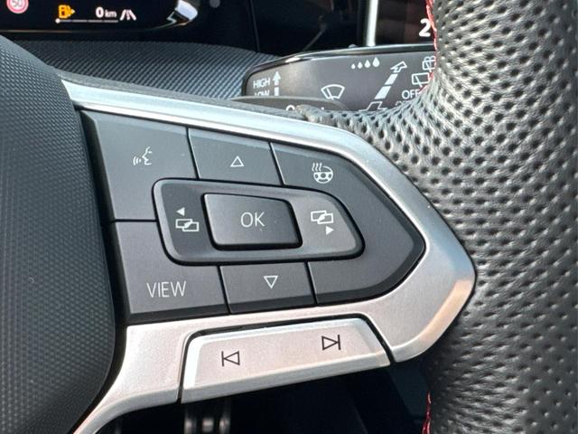 Volkswagen / Golf / / / / PANO+MATRIX+HUD+HARMAN+NAVI+360 KAMERA+19 LM, Beispielbilder