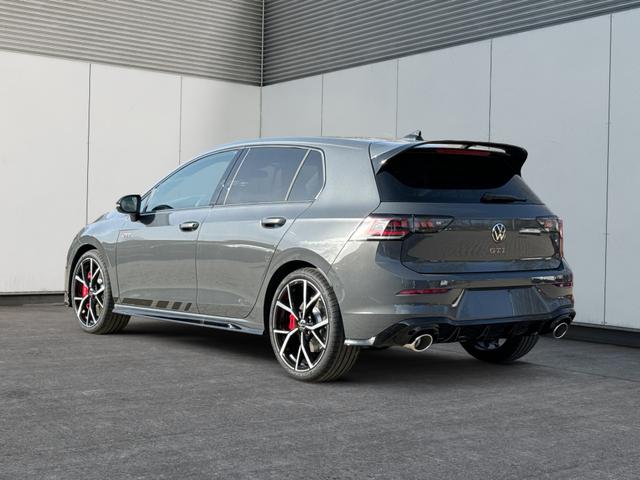 Volkswagen / Golf / / / / PANO+MATRIX+HUD+HARMAN+NAVI+360 KAMERA+19 LM, Beispielbilder