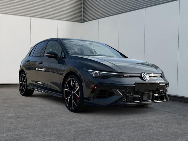 Volkswagen / Golf / / / / PANO+MATRIX+HUD+HARMAN+NAVI+360 KAMERA+19 LM, Beispielbilder