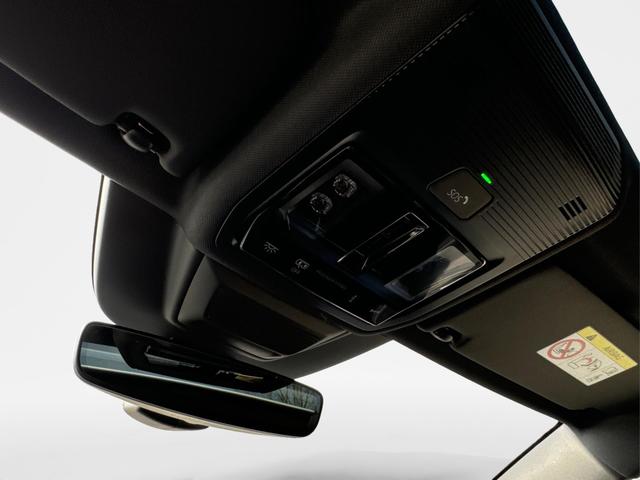 Volkswagen / Golf / / / / PANO+MATRIX+HUD+HARMAN+NAVI+360 KAMERA+19 LM, Beispielbilder