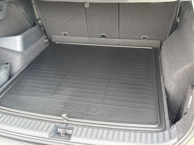 Skoda / Kodiaq / Grau / / / AHK+MATRIX-LED+KAMERA+EL.HECKKL.+PDC, Beispielbilder