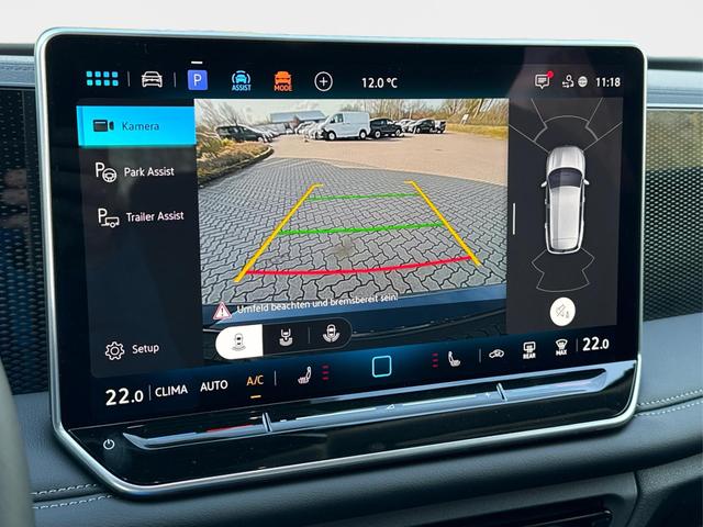 Volkswagen / Tiguan / Grau / / / (Life+) AHK+LED+ACC+KAMERA+el.HECKKL.+SHZ+18ALU