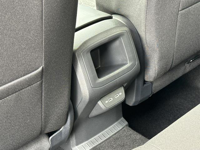 Volkswagen / T-Cross / / / / (Life+) SHZ+KAMERA+APP+KLIMA+LED+17'' ALU