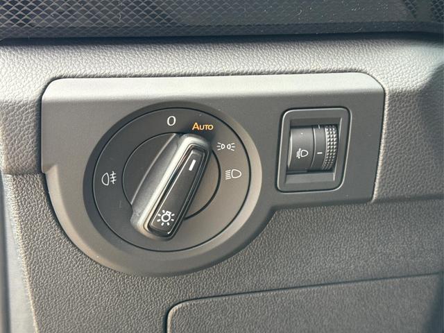 Volkswagen / T-Cross / / / / (Life+) SHZ+KAMERA+APP+KLIMA+LED+17'' ALU