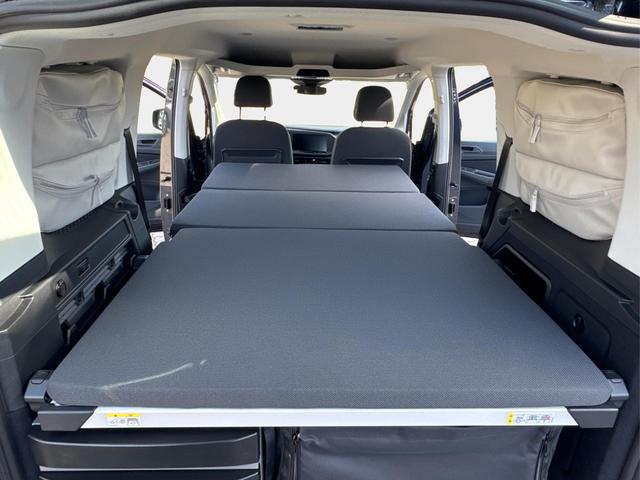 Volkswagen / Caddy / / / / K&Uuml;CHE+KAMERA+PDC+ACC+WINTERPAKET