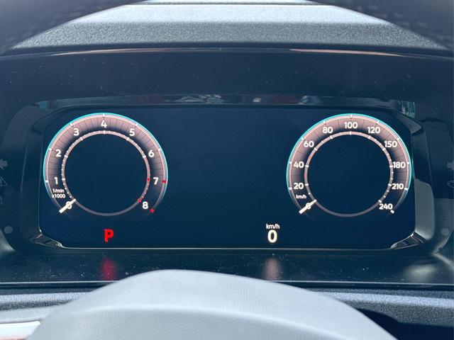 Volkswagen / Caddy / / / / K&Uuml;CHE+KAMERA+PDC+ACC+WINTERPAKET