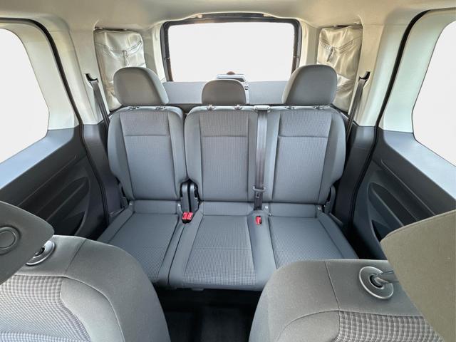 Volkswagen / Caddy / / / / K&Uuml;CHE+KAMERA+PDC+ACC+WINTERPAKET