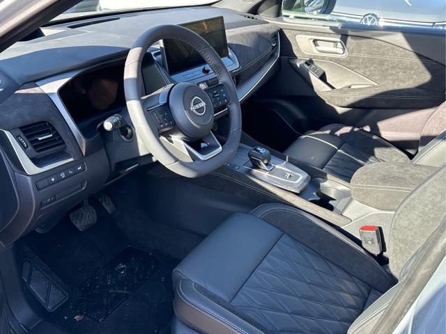 Nissan / Qashqai / Grau / / / PANO+360&deg;KAMERA+PDC+EL.HECKKL. , Beispielbilder